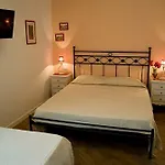 Il Falco Alloggio per agriturismo *
